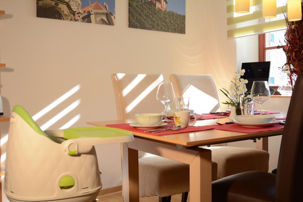 Ferienwohnung Domschatz Νάουμπουργκ Δωμάτιο φωτογραφία